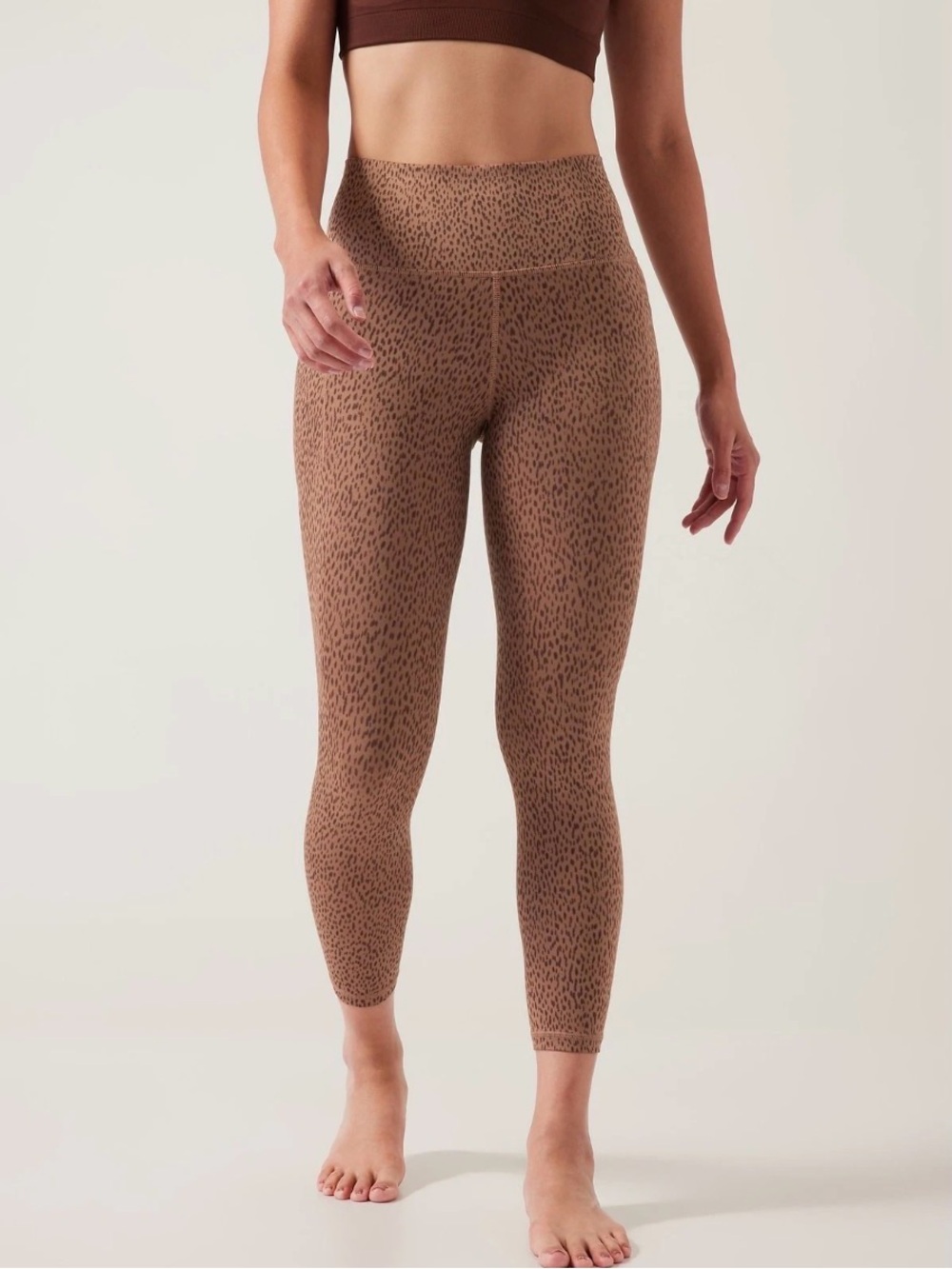Athleta Salutation Stash Pocket 7/8 Tight Leggings Animal Cheetah Brown~Size S
